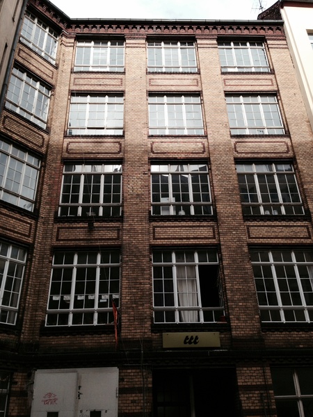 Untermieter für Fabrikloft in... | Berlin Startup Offices Untermieter für Fabrikloft in... | Berlin Startup Offices