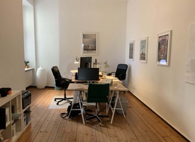 DESK AVAILABLE IN BEAUTIFUL OFFICE BY LANDWEHRKANAL