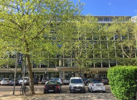 4 office rooms to subrent