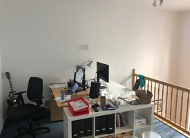 Office for 4-6 Desks. Zionkirchplatz/Senefelderplatz. Backyard-Garden.