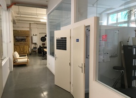 TeamOffice for 4-6 by skalitzer33 rent-a-desk